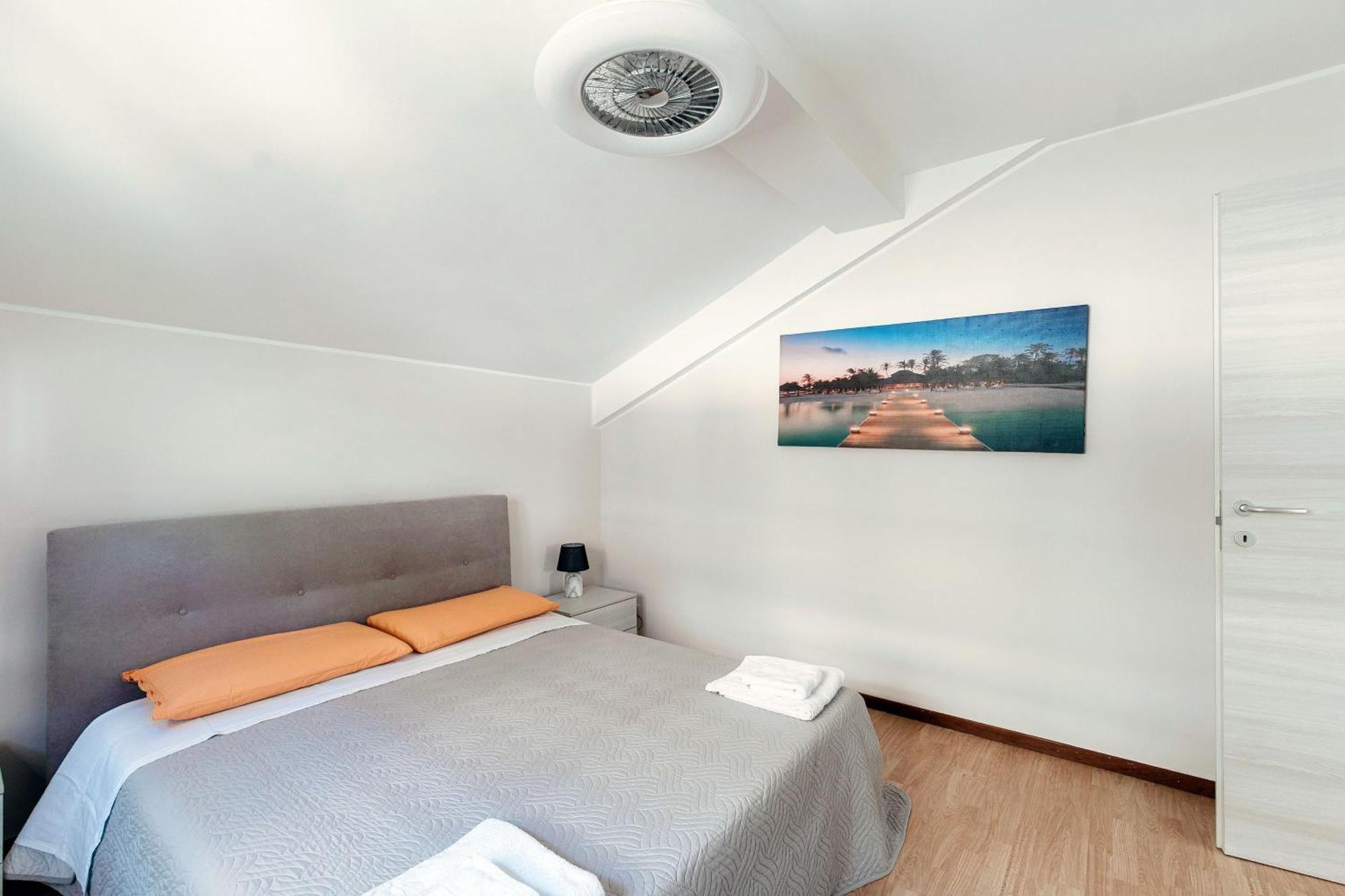 Wisteriaroom Como Room photo
